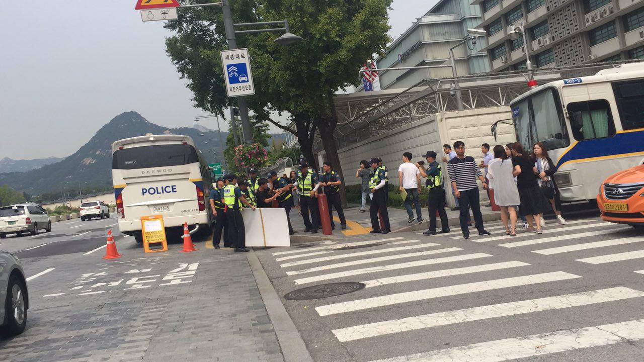 %eb%af%b8%ea%b5%b0-0906-005