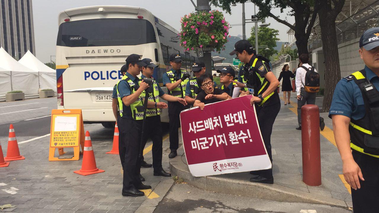 %eb%af%b8%ea%b5%b0-0906-010