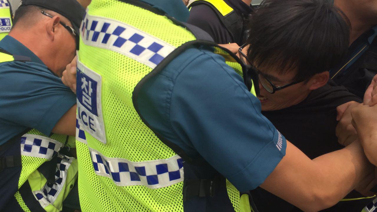 %eb%af%b8%ea%b5%b0-0906-013