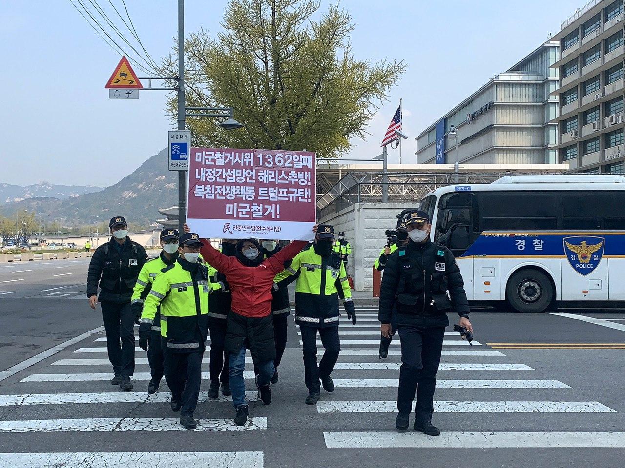 photo_2020-04-11_06-36-55