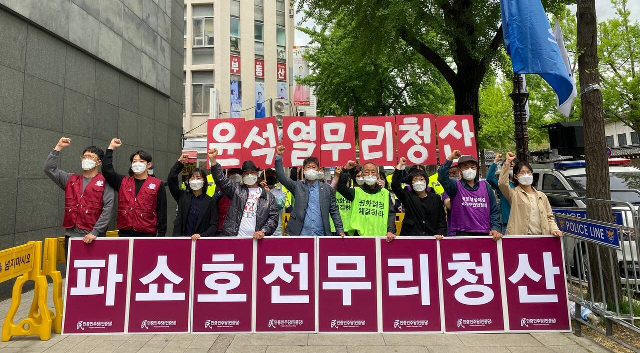 B8ED2525-8121-4033-A93F-AFE3F4AA6838