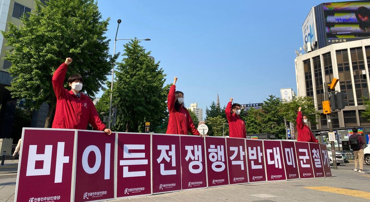 A7417EB8-42BE-4776-B533-014BC5C03B46