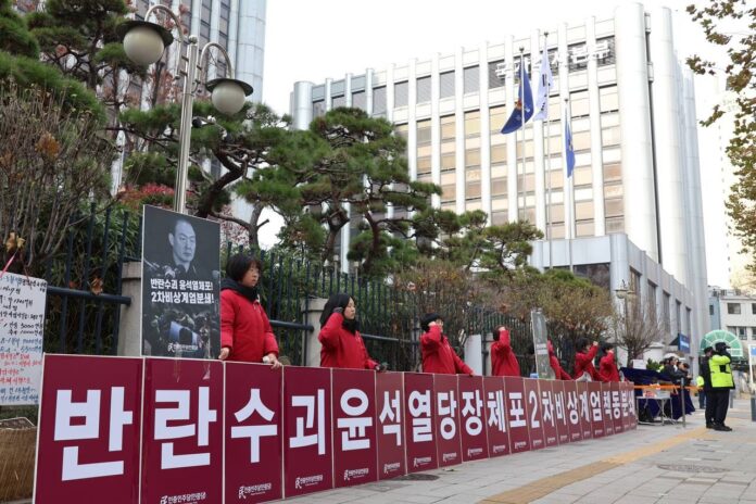 IMAGE-2024-12-12-052406-696x464