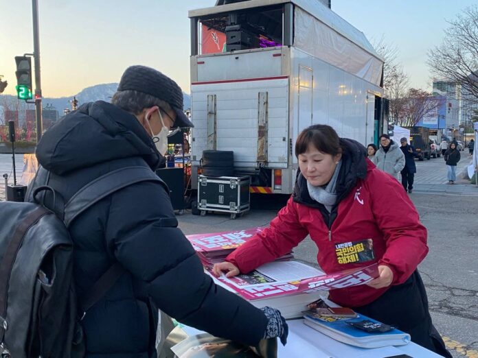 IMAGE-2024-12-25-042524-696x522