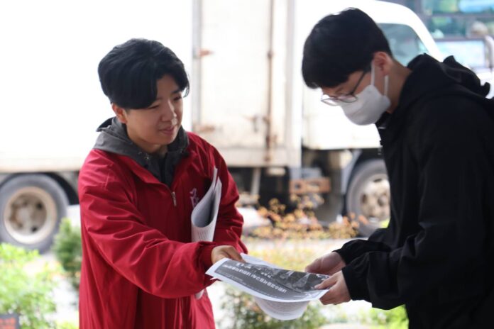 IMAGE-2025-04-22-215427-696x464