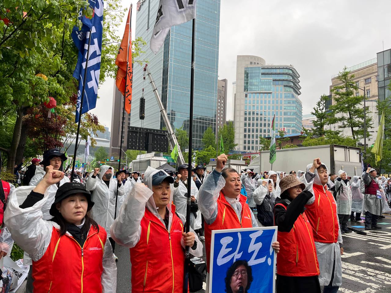 IMAGE 2025-05-01 21:58:23